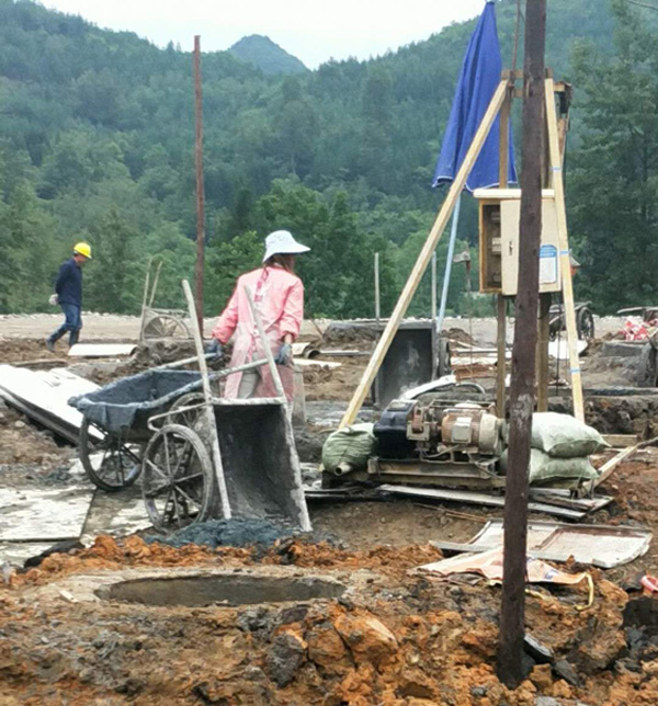 小草壩天麻國際交易中心9