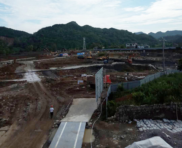 小草壩天麻國際交易中心6